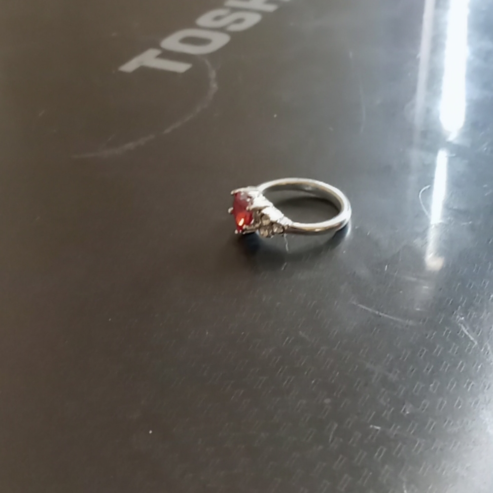 Ring - Picture 4 of 4